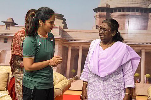 Droupadi Murmu with Saina Nehwal